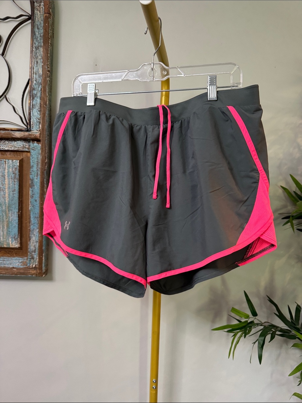 Under Armour Women's Dark Gray Athletic Shorts with Hot Pink Trim